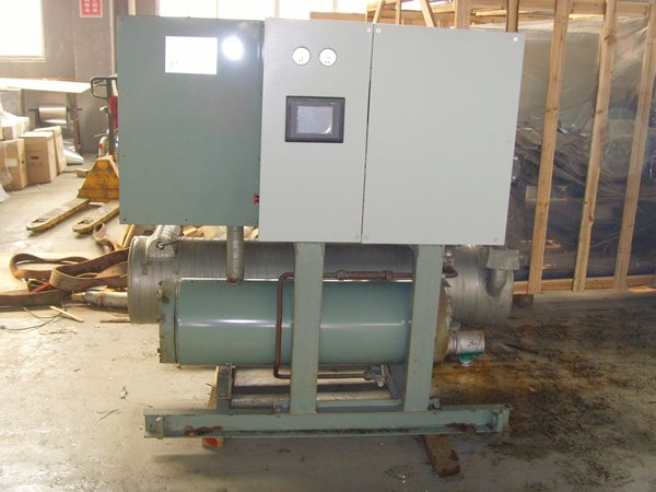 常平镇酒店中央空调不停机清洗方法介绍